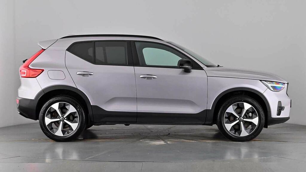 Volvo XC40 Plus, B3 Mild Hybrid, Dark RF25CZN Silver #3