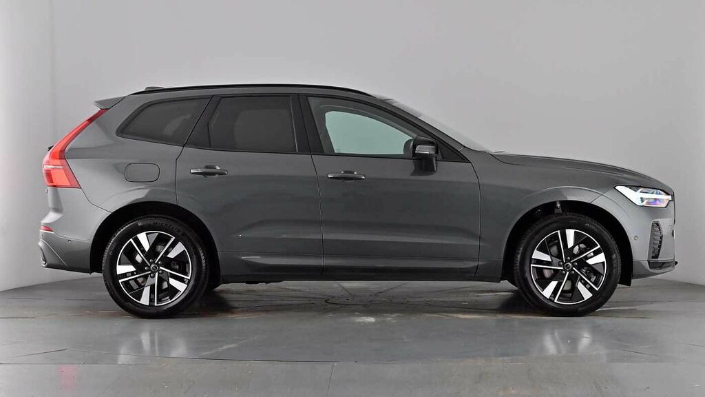Volvo XC60 Plus, B5 Awd Mild Hybrid, Dark RF25AXZ #3
