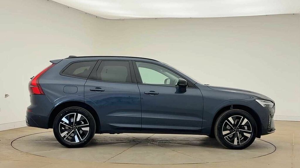 Volvo XC60 Plus, B5 Awd Mild Hybrid, Dark RF25AYT Blue #4