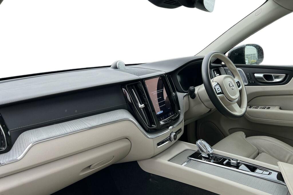 Volvo XC60 Ultra, B5 Awd Mild Hybrid, Dark RV25VMD Blue #3