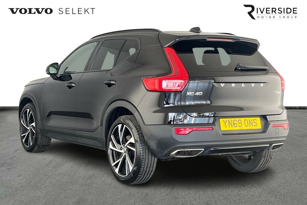 Volvo XC40 T5 Awd R-design Pro YN69ONS Black #3