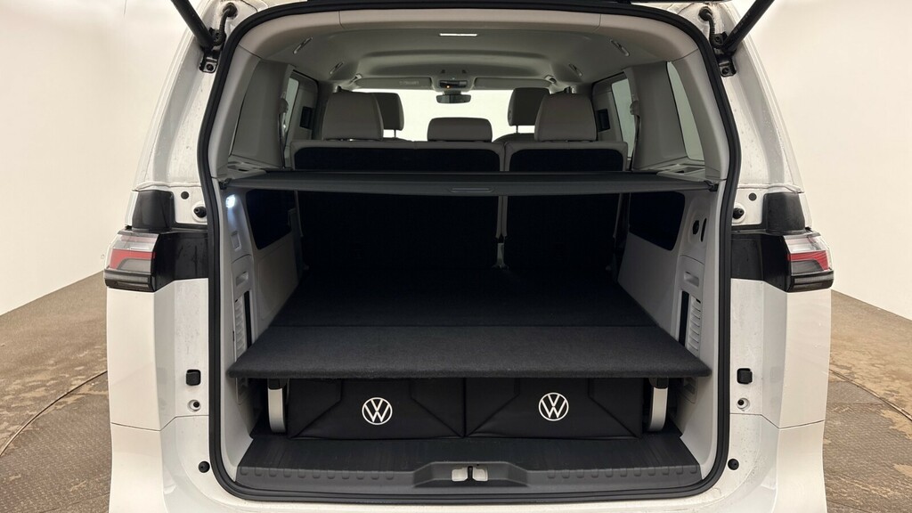 Volkswagen ID.Buzz Pro 77Kwh Style White #6