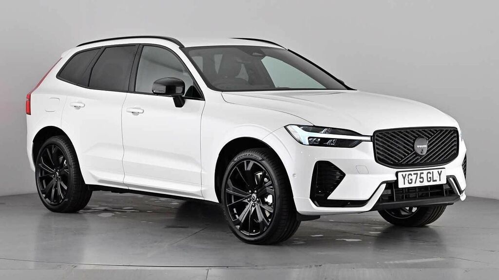 Volvo XC60 Black Edition Plus, B5 Awd Mild Hybrid, White