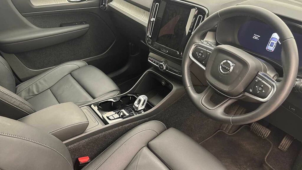 Volvo XC40 Ultra, B3 Mild Hybrid, Bright OV75BMU Black #3