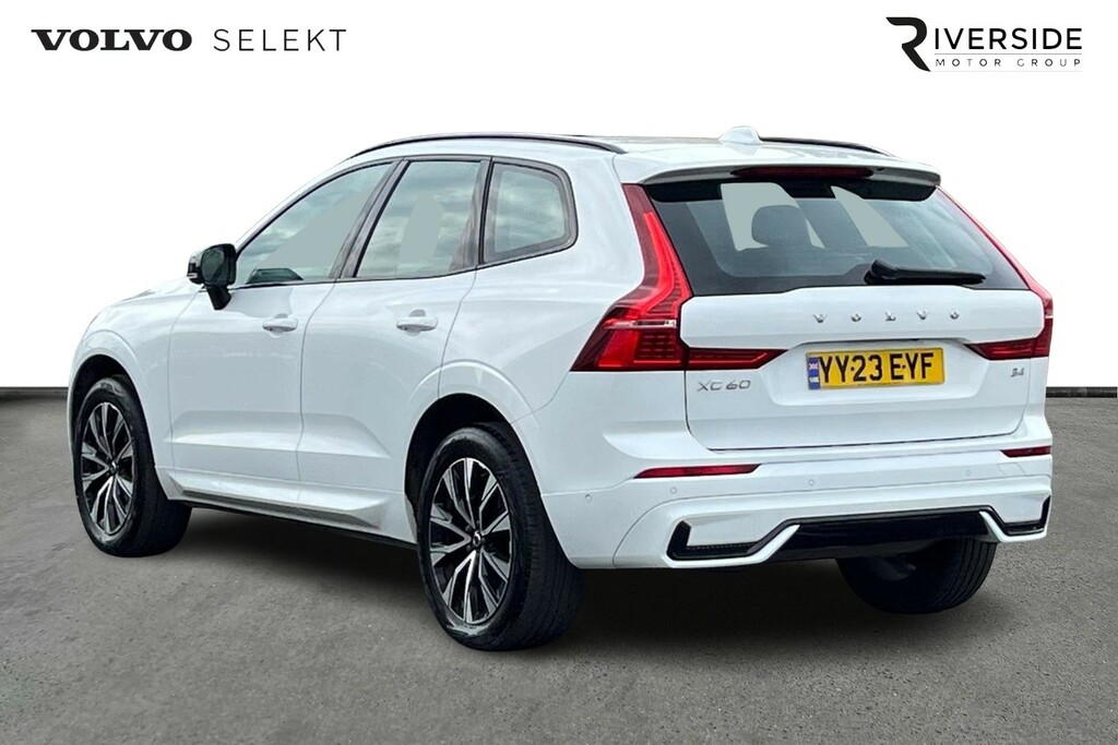 Volvo XC60 Plus, B4 Mild Hybrid, Dark YY23EYF White #6