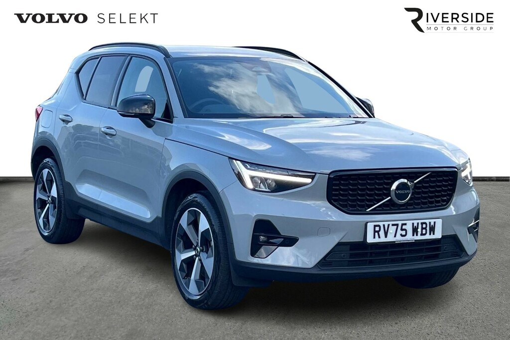 Volvo XC40 Plus, B3 Mild Hybrid, Dark Grey