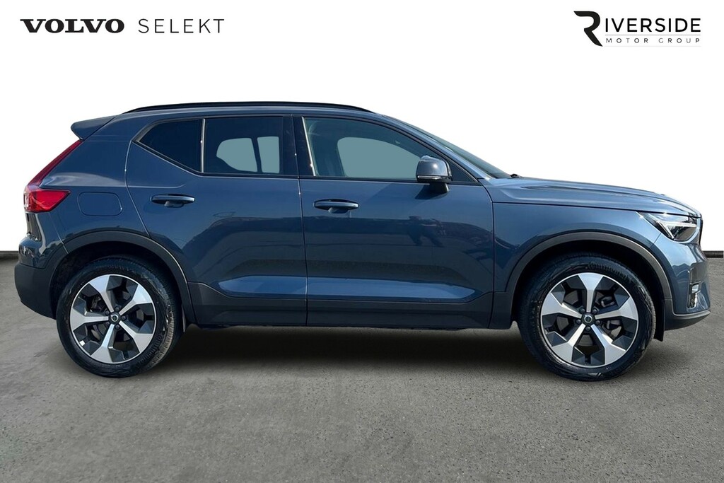 Volvo XC40 Plus, B3 Mild Hybrid, Dark RO75YBU Blue #4