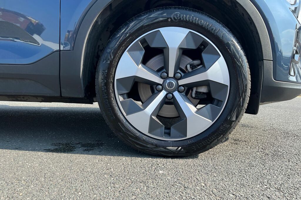 Volvo XC40 Plus, B3 Mild Hybrid, Dark RO75YBU Blue #5