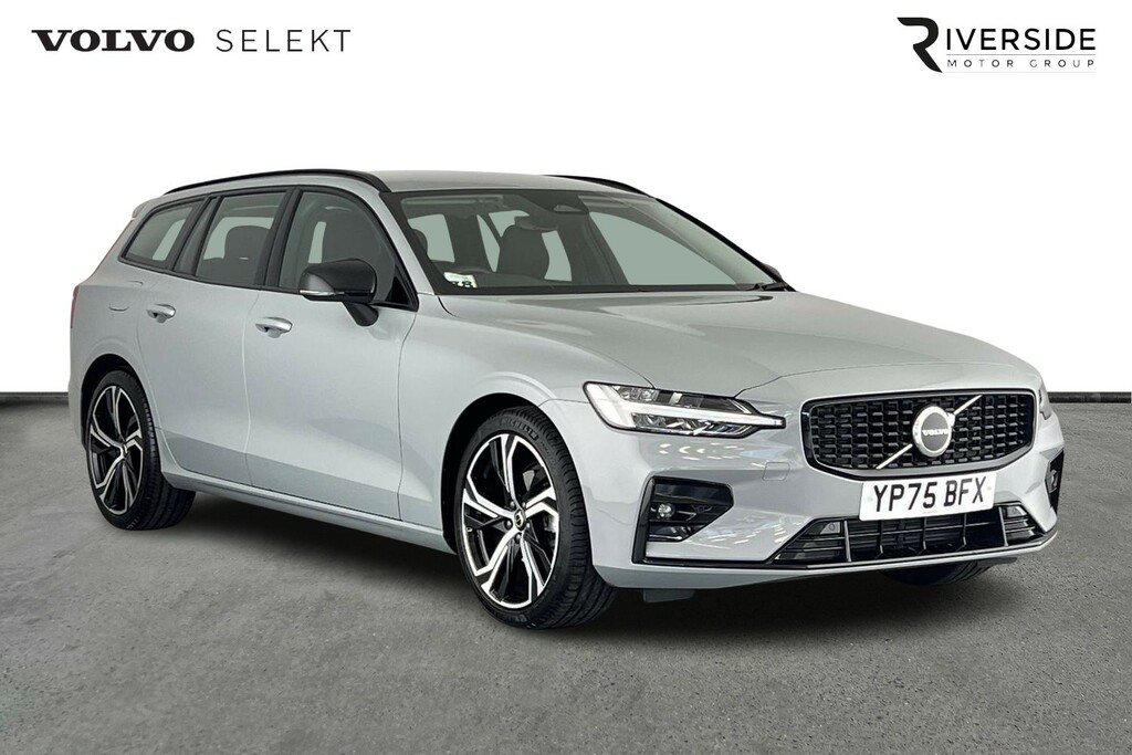 Volvo V60 B4 Plus, Mild Hybrid, Dark Grey