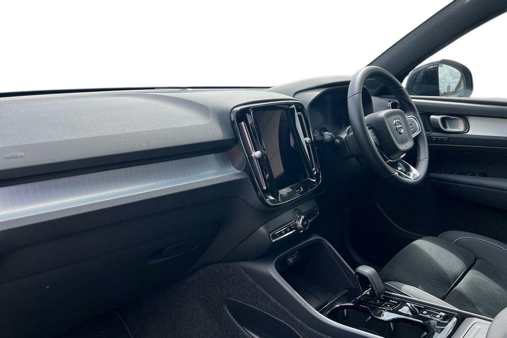 Volvo XC40 Black Edition Ultra, B4 Mild Hybrid, RO75MJJ Black #4