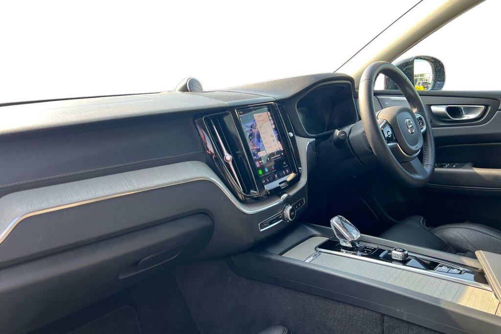 Volvo XC60 Ultra, B5 Awd Mild Hybrid, Dark RV74EEB Black #2