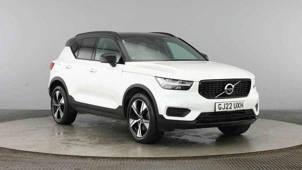 Volvo XC40 Recharge R-design, T4 Plug-in Hybrid White