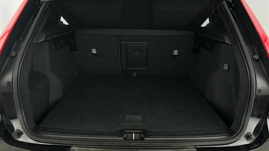 Volvo XC40 Recharge Core, T4 Plug-in Hybrid, YP23JJE Black #6