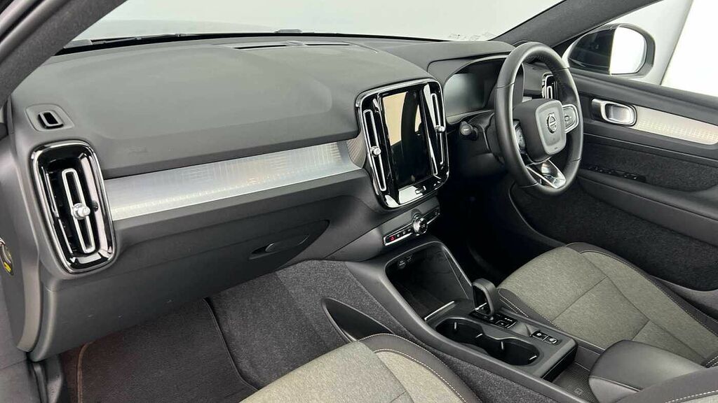 Volvo XC40 Recharge Core, T4 Plug-in Hybrid, YP23JJE Black #3