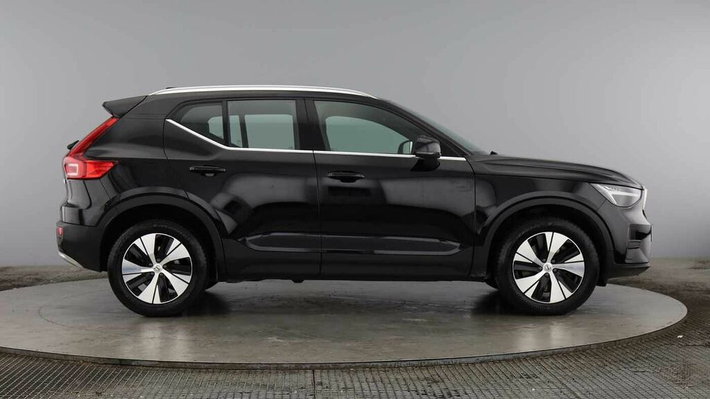 Volvo XC40 Recharge Core, T4 Plug-in Hybrid, YP23JJE Black #4