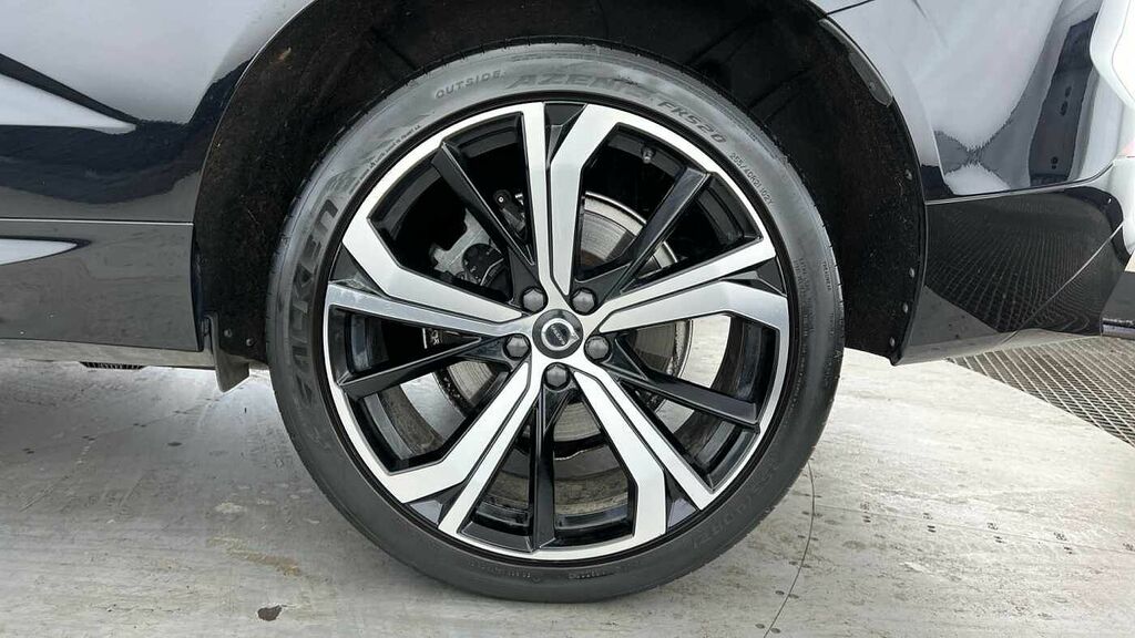 Volvo XC60 R-design, B4 Awd Mild Hybrid FX22LSD Black #5