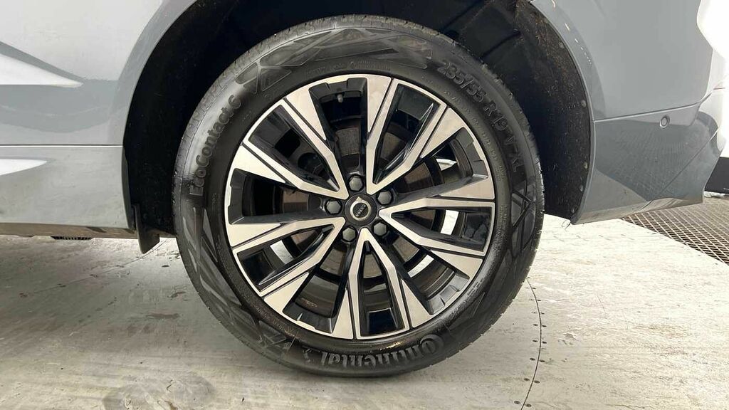 Volvo XC60 Plus, B4 Awd Mild Hybrid, Dark GJ23XNN Grey #5