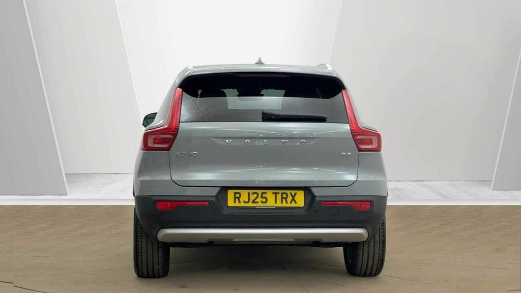 Volvo XC40 Core, B3 Mild Hybrid, RJ25TRX Grey #6