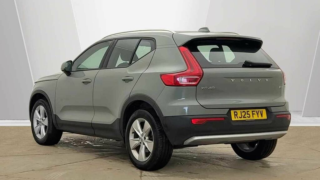 Volvo XC40 Core, B3 Mild Hybrid, RJ25FYV Green #2