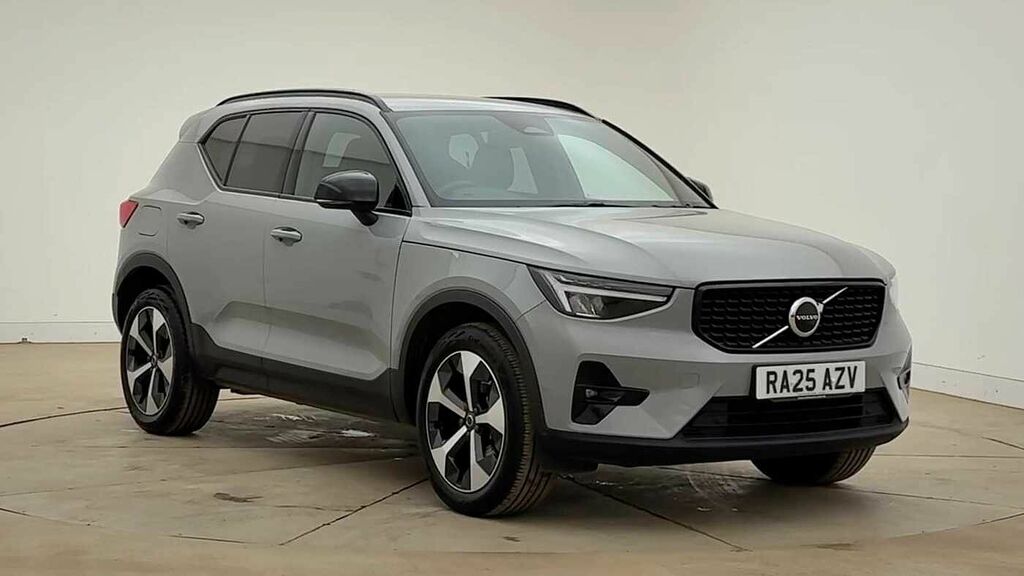 Volvo XC40 Plus, B4 Mild Hybrid, Dark Grey