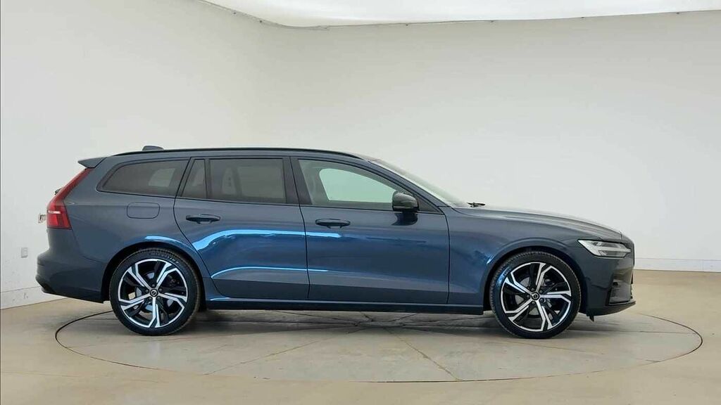 Volvo V60 Plus, B4 Mild Hybrid, Dark RF25UWA Blue #4