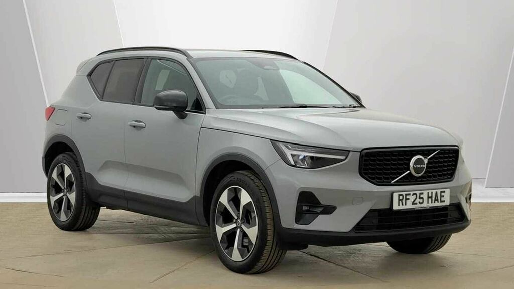 Volvo XC40 Plus, B3 Mild Hybrid, Dark Grey