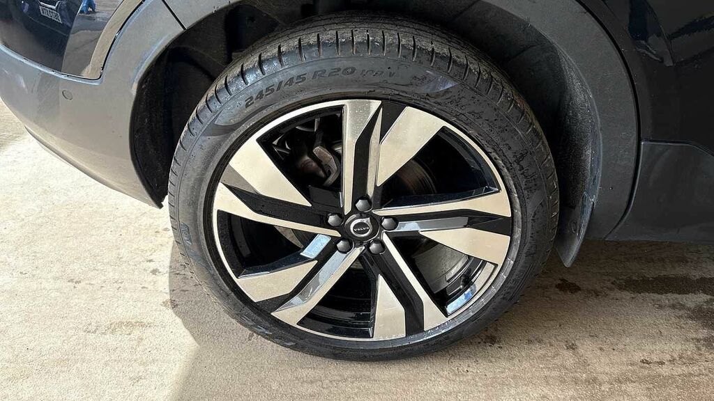 Volvo XC40 Ultra, B3 Mild Hybrid, Bright RV25WND Black #5