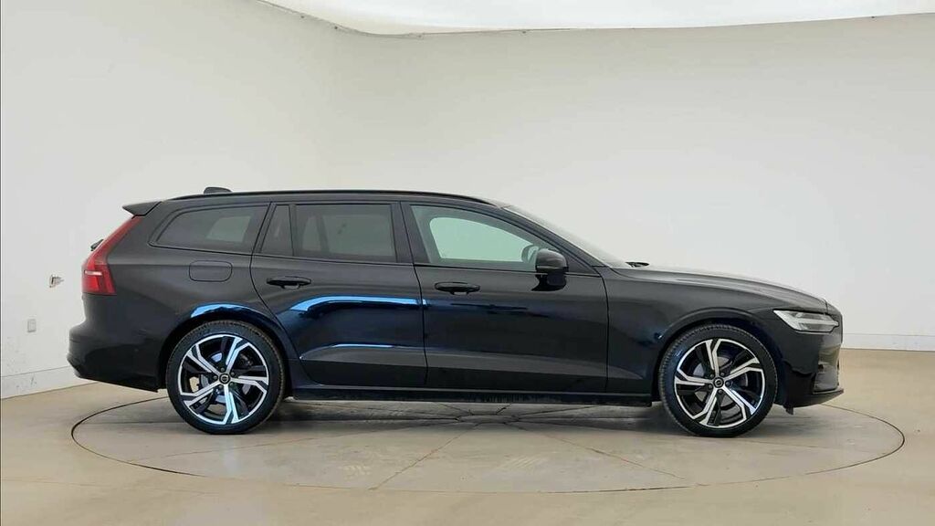 Volvo V60 Ultra, B4 Mild Hybrid, Dark RA25FWL Black #4