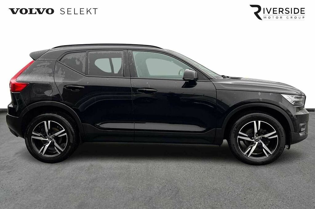 Volvo XC40 R-design, T3 BT70TNJ Black #4