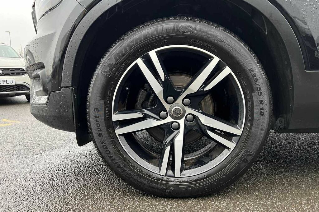 Volvo XC40 R-design, T3 BT70TNJ Black #5