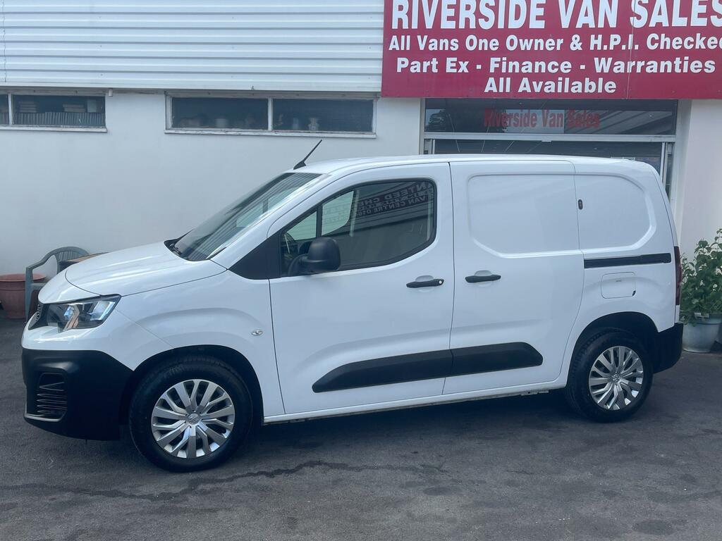 Peugeot Partner Diesel NV20HCC White #3