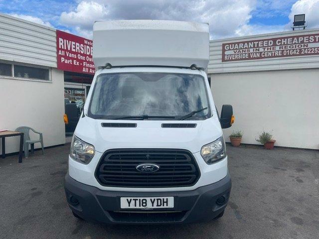 Ford Transit Custom Luton With Tail Lift YT18YDH White #5