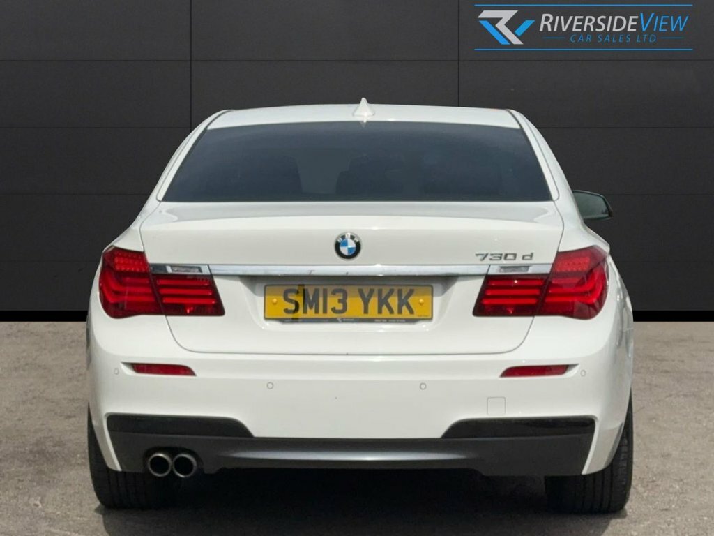 BMW 7 Series 3L M Sport White #5