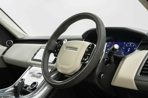 Land Rover Range Rover Sport 3.0 Range Rover HN22ATZ #2