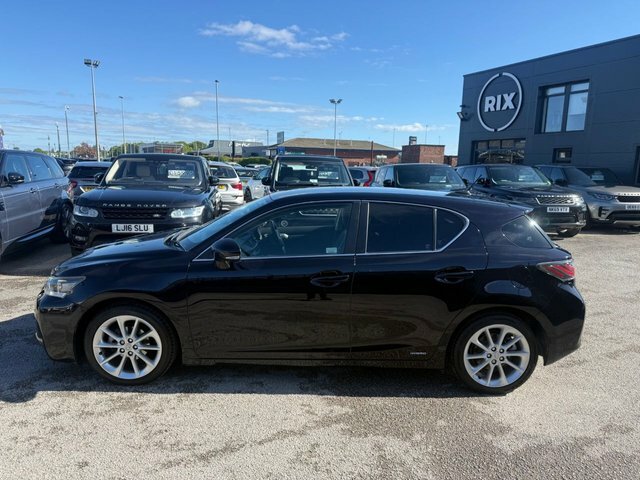 Lexus CT 200H Se-l Hatchback Black #3