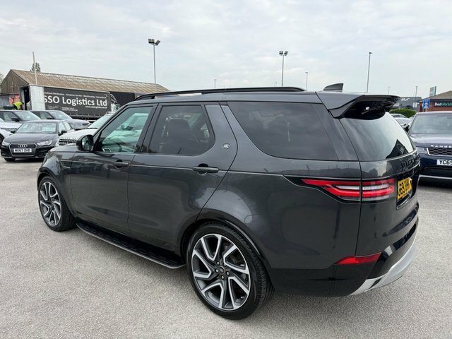 Land Rover Discovery Sd V6 Hse Suv YO69BHK Grey #4