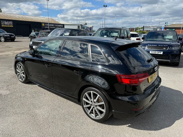 Audi A3 Tfsi Black Edition Sportback YH18DDY Black #4