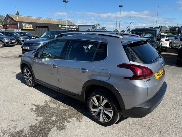 Peugeot 2008 Bluehdi Allure Suv YE19JJS Grey #4