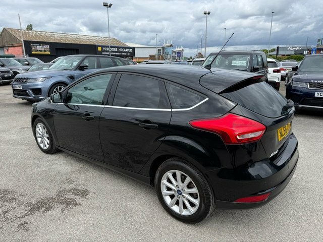 Ford Focus Tdci Titanium Hatchback NL66ZLO Black #4