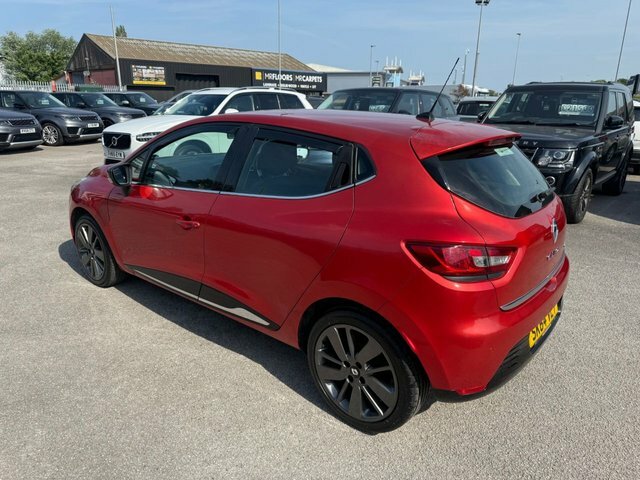 Renault Clio Dci Dynamique S Medianav SK64VLY Red #4