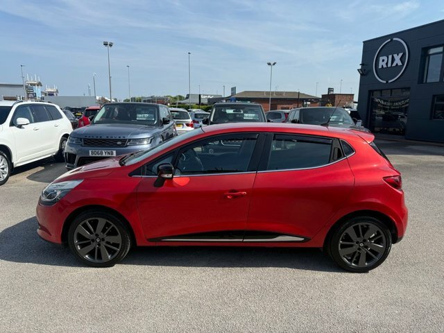 Renault Clio Dci Dynamique S Medianav SK64VLY Red #3