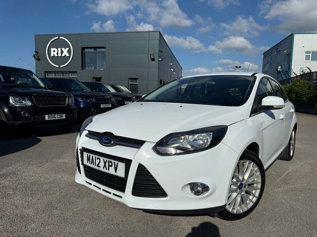 Ford Focus Zetec Hatchback White