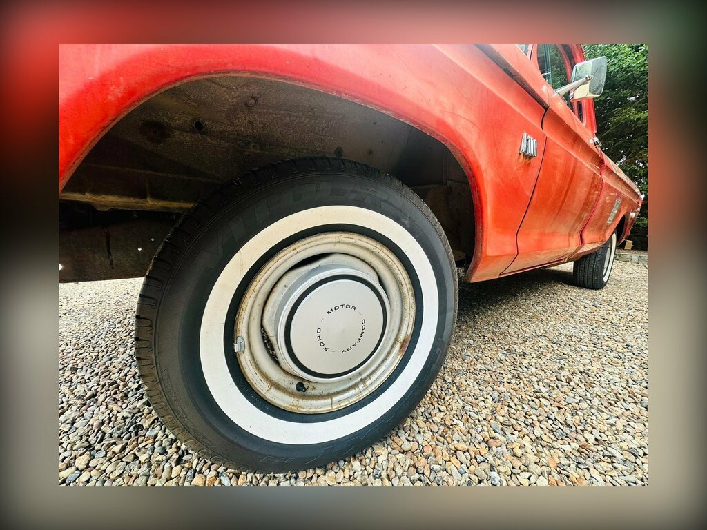 Ford F-100 E Roller White #9