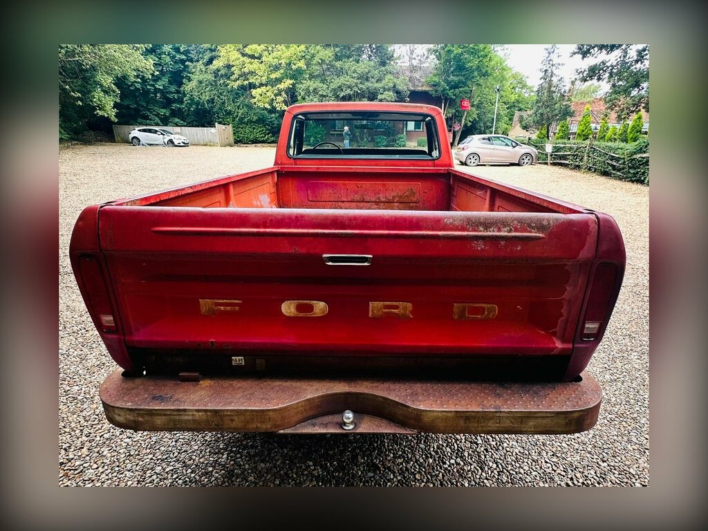 Ford F-100 E Roller White #5
