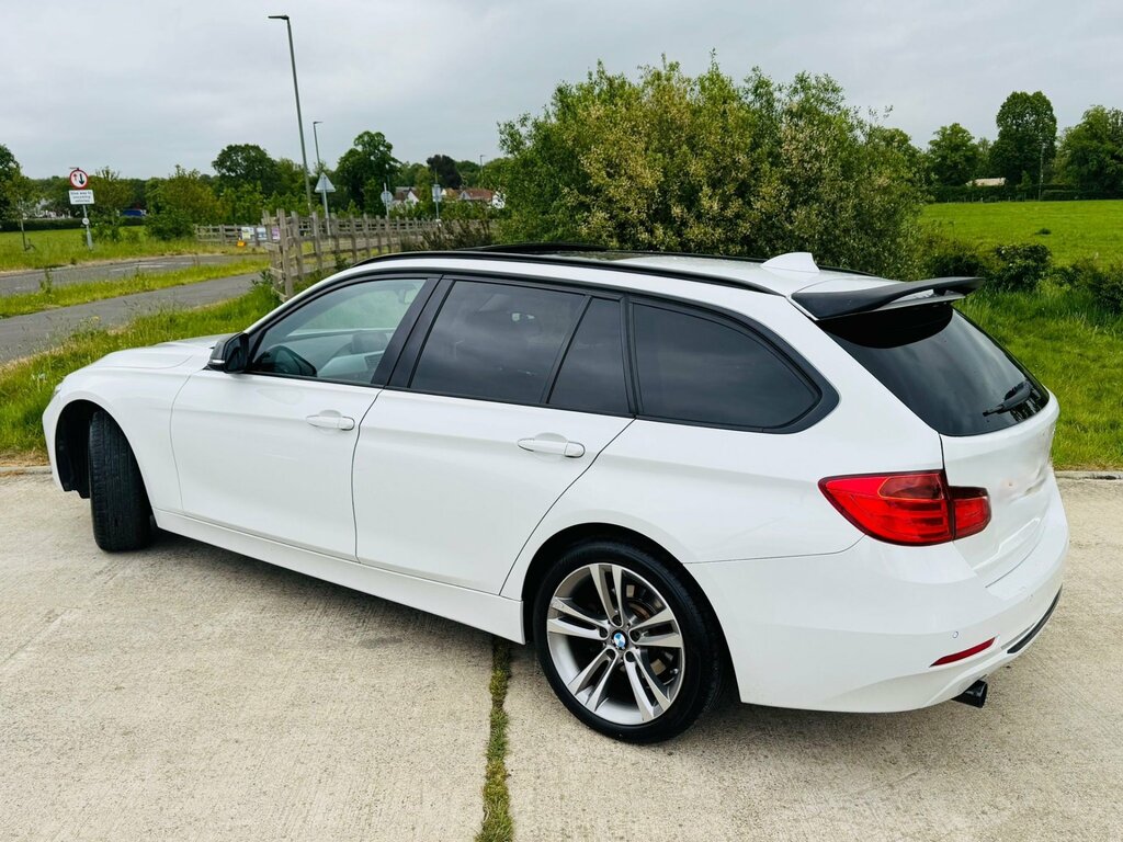 BMW 3 Series 2.0 320I Sport Touring Xdrive Eu White #2