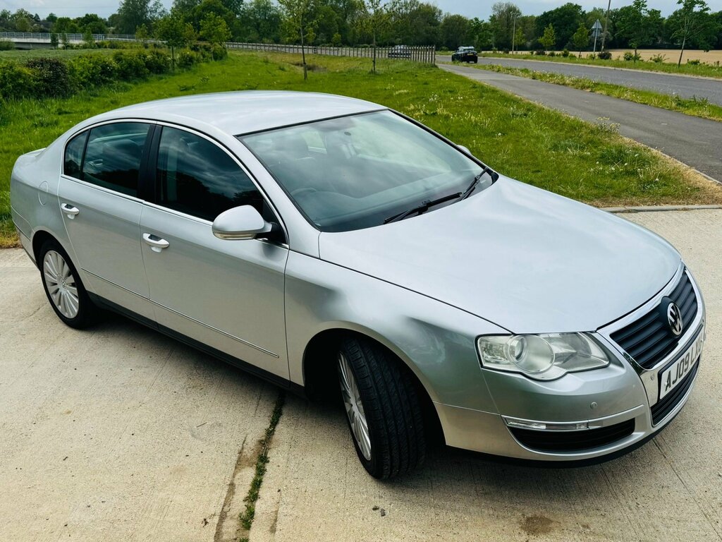 Volkswagen Passat 2.0 Tdi Highline Saloon Dsg Euro 5 140 Silver #4