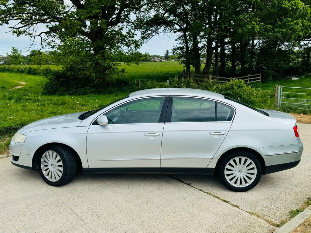 Volkswagen Passat 2.0 Tdi Highline Saloon Dsg Euro 5 140 Silver #3
