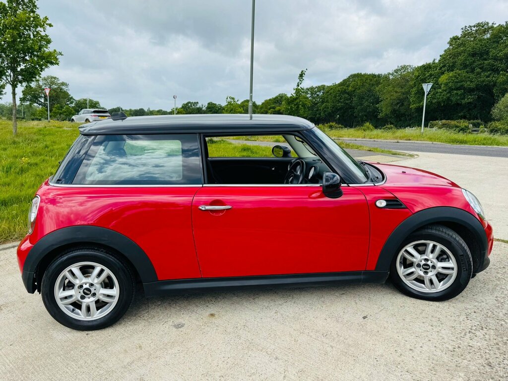 Mini Hatch 1.6 Cooper Hatchback Euro 5 122 P MJ62YDU Red #6