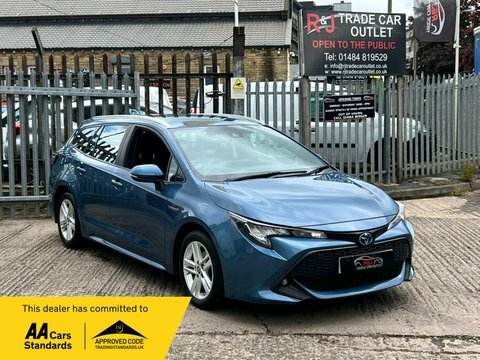 Toyota Corolla Icon Tech Blue