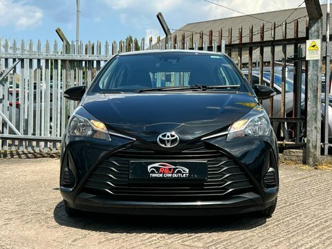 Toyota Yaris Vvt-i Active YE19KPJ Black #5